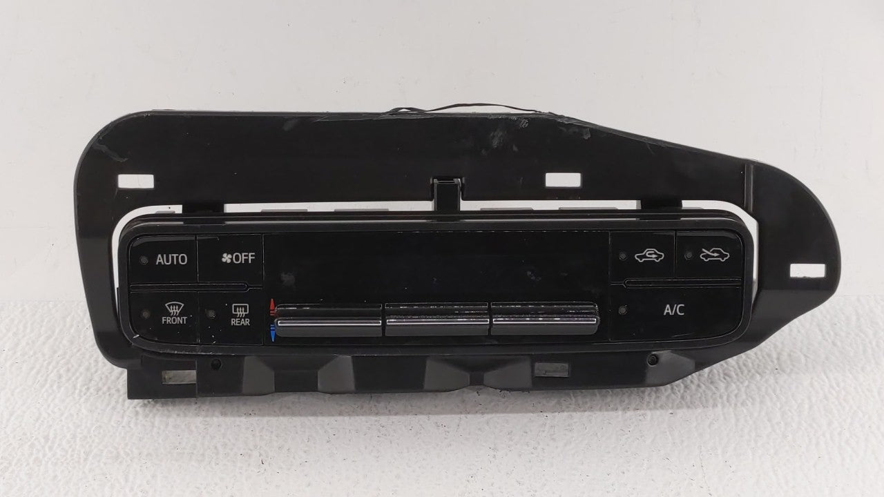 2017-2019 Toyota Corolla Climate Control Module Temperature AC/Heater Replacement P/N:55900-02A30 55468-02060 Fits OEM Used 