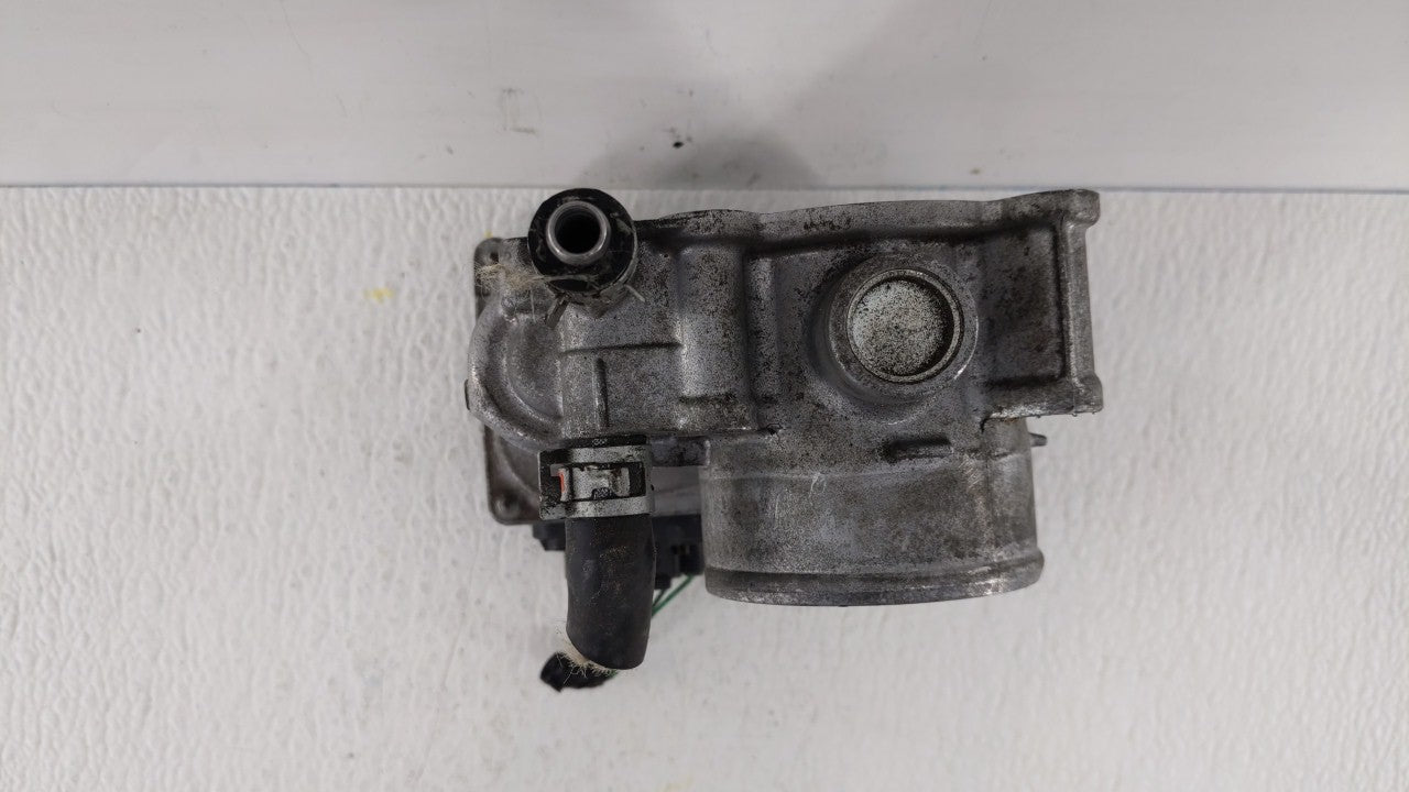 2011-2018 Toyota Corolla Throttle Body P/N:22030-0T080 Fits Fits 2011 2012 2013 2014 2015 2016 2017 2018 OEM Used Auto Parts