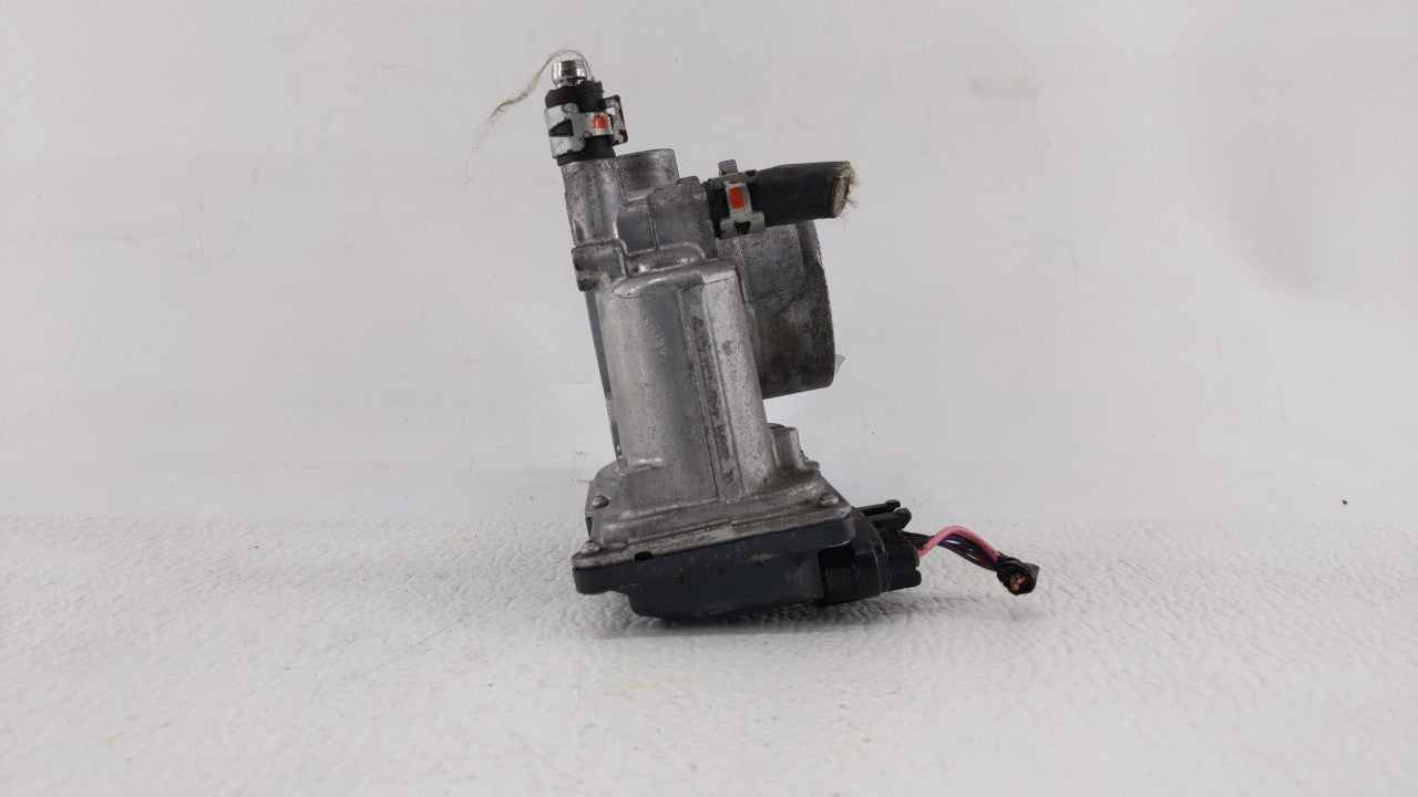2011-2018 Toyota Corolla Throttle Body P/N:22030-0T080 Fits Fits 2011 2012 2013 2014 2015 2016 2017 2018 OEM Used Auto Parts