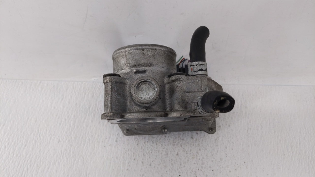 2011-2018 Toyota Corolla Throttle Body P/N:22030-0T050 22030-0T080 Fits Fits 2011 2012 2013 2014 2015 2016 2017 2018 OEM Use