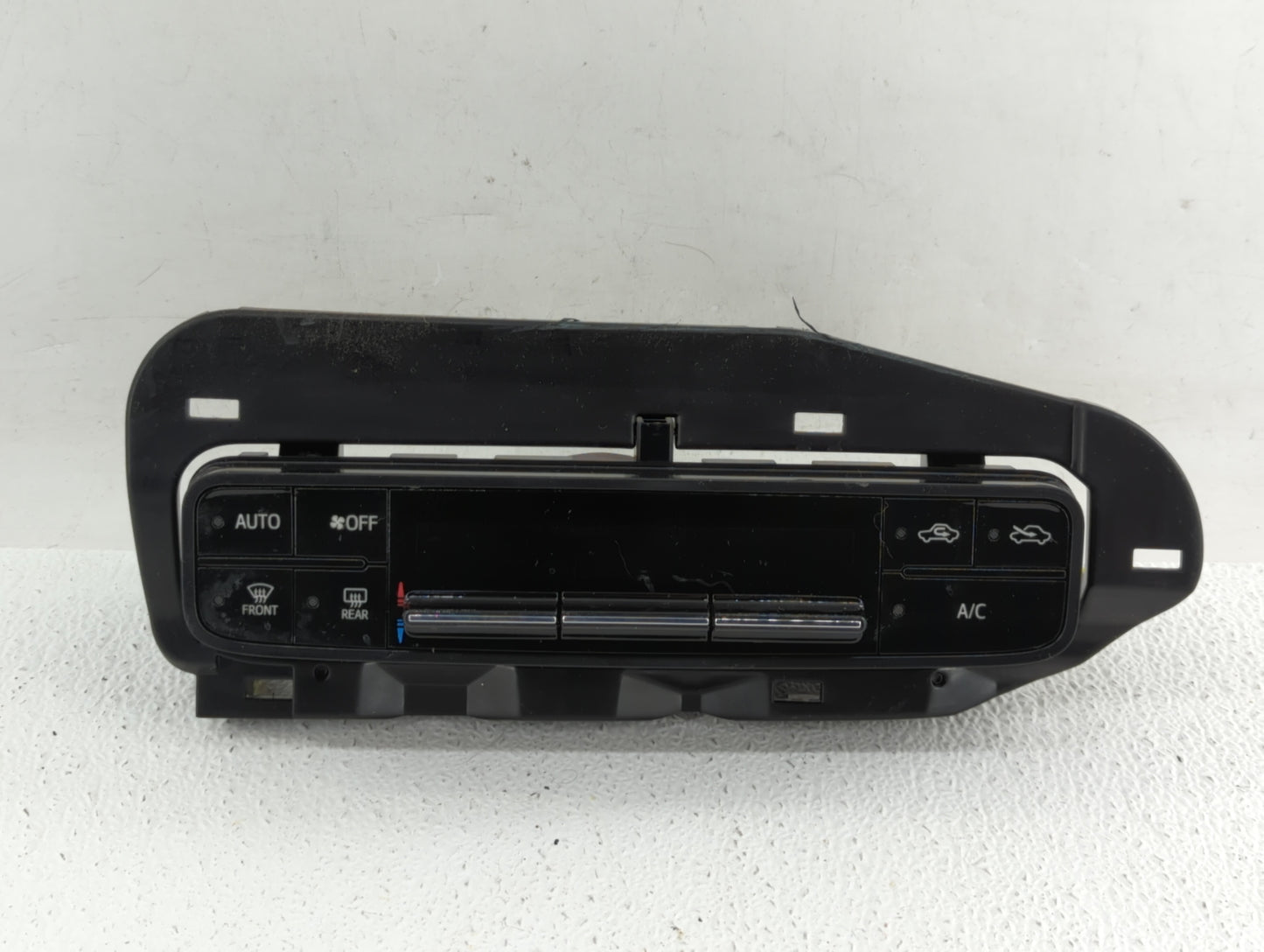 2017-2019 Toyota Corolla Climate Control Module Temperature AC/Heater Replacement P/N:55900-02A30 55468-02060 Fits OEM Used 