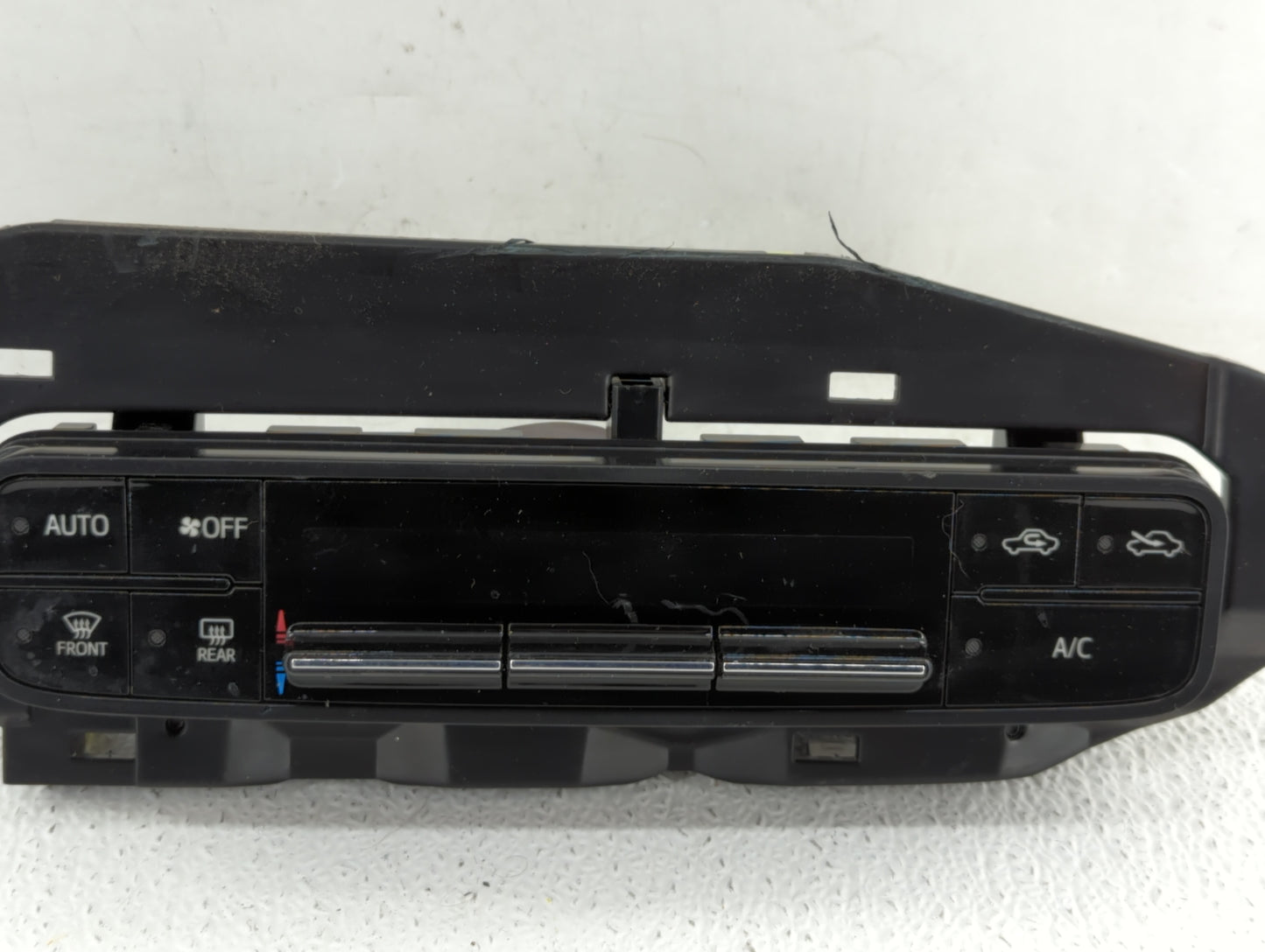 2017-2019 Toyota Corolla Climate Control Module Temperature AC/Heater Replacement P/N:55900-02A30 55468-02060 Fits OEM Used 