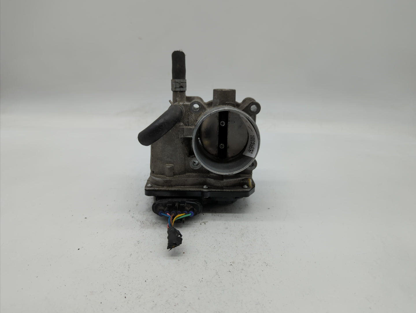 2011-2018 Toyota Corolla Throttle Body P/N:22030-0T080 Fits Fits 2011 2012 2013 2014 2015 2016 2017 2018 OEM Used Auto Parts