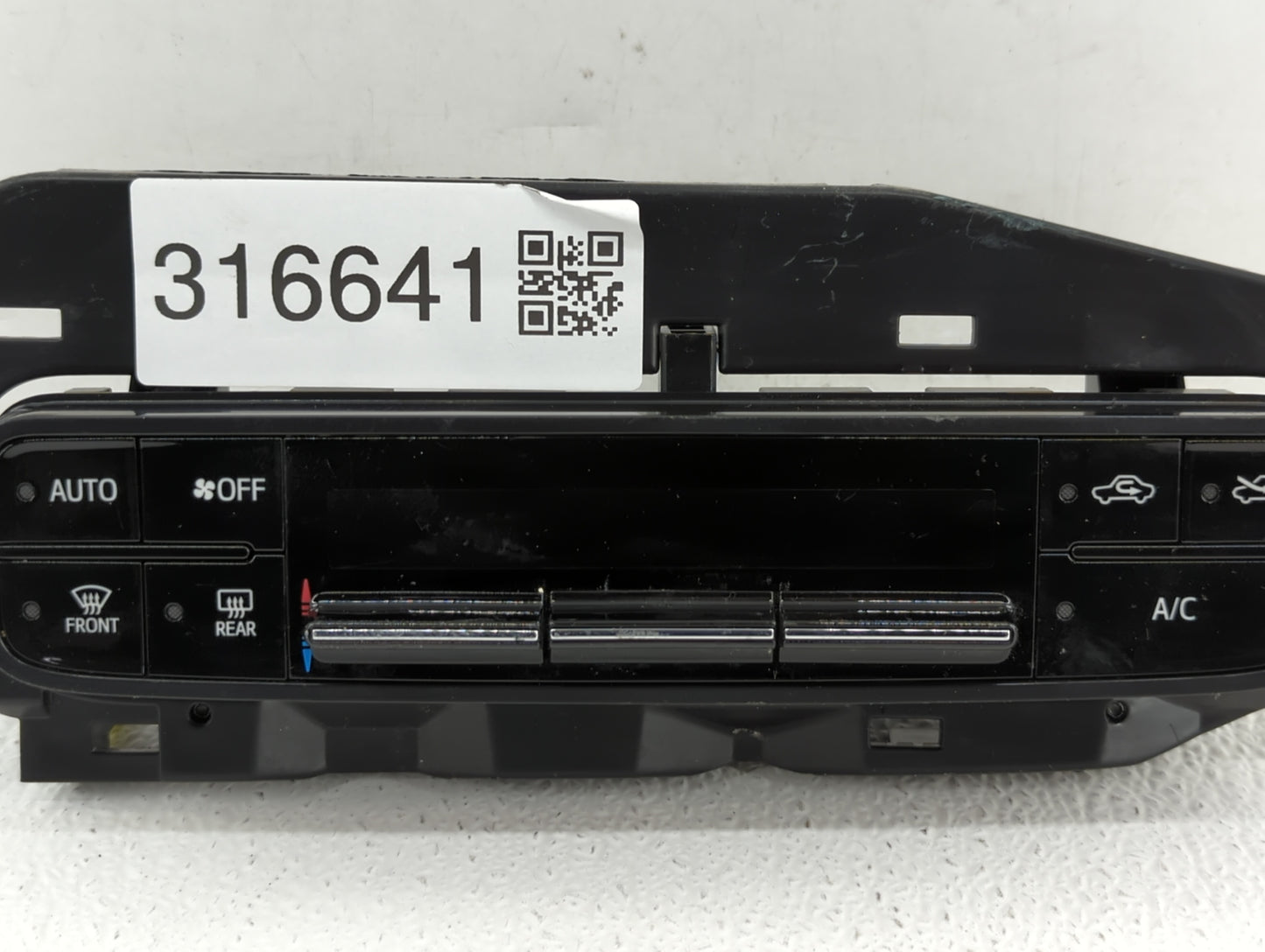 2017-2019 Toyota Corolla Climate Control Module Temperature AC/Heater Replacement P/N:55900-02A30 55468-02060 Fits OEM Used 