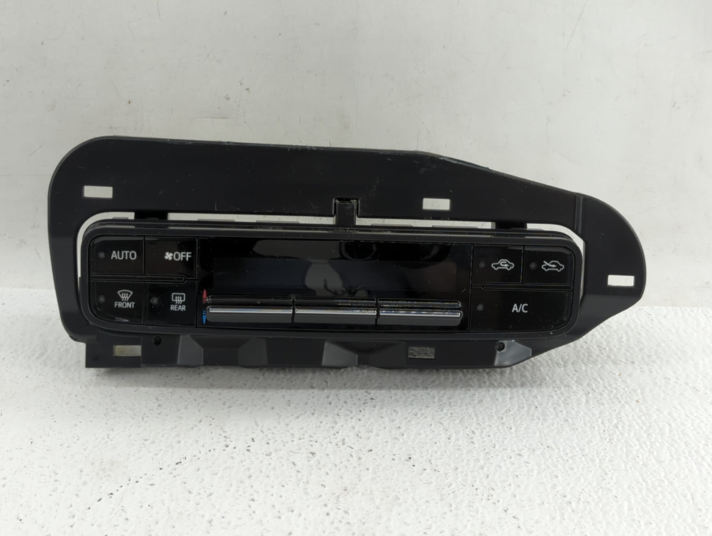 2017-2019 Toyota Corolla Climate Control Module Temperature AC/Heater Replacement P/N:55468-02060 75K114 Fits Fits 2017 2018
