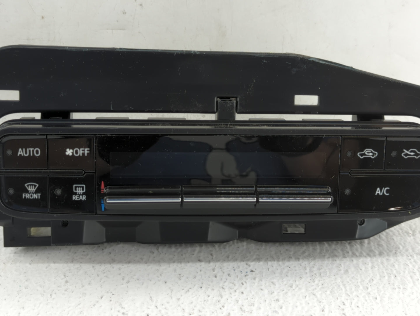 2017-2019 Toyota Corolla Climate Control Module Temperature AC/Heater Replacement P/N:55468-02060 75K114 Fits Fits 2017 2018