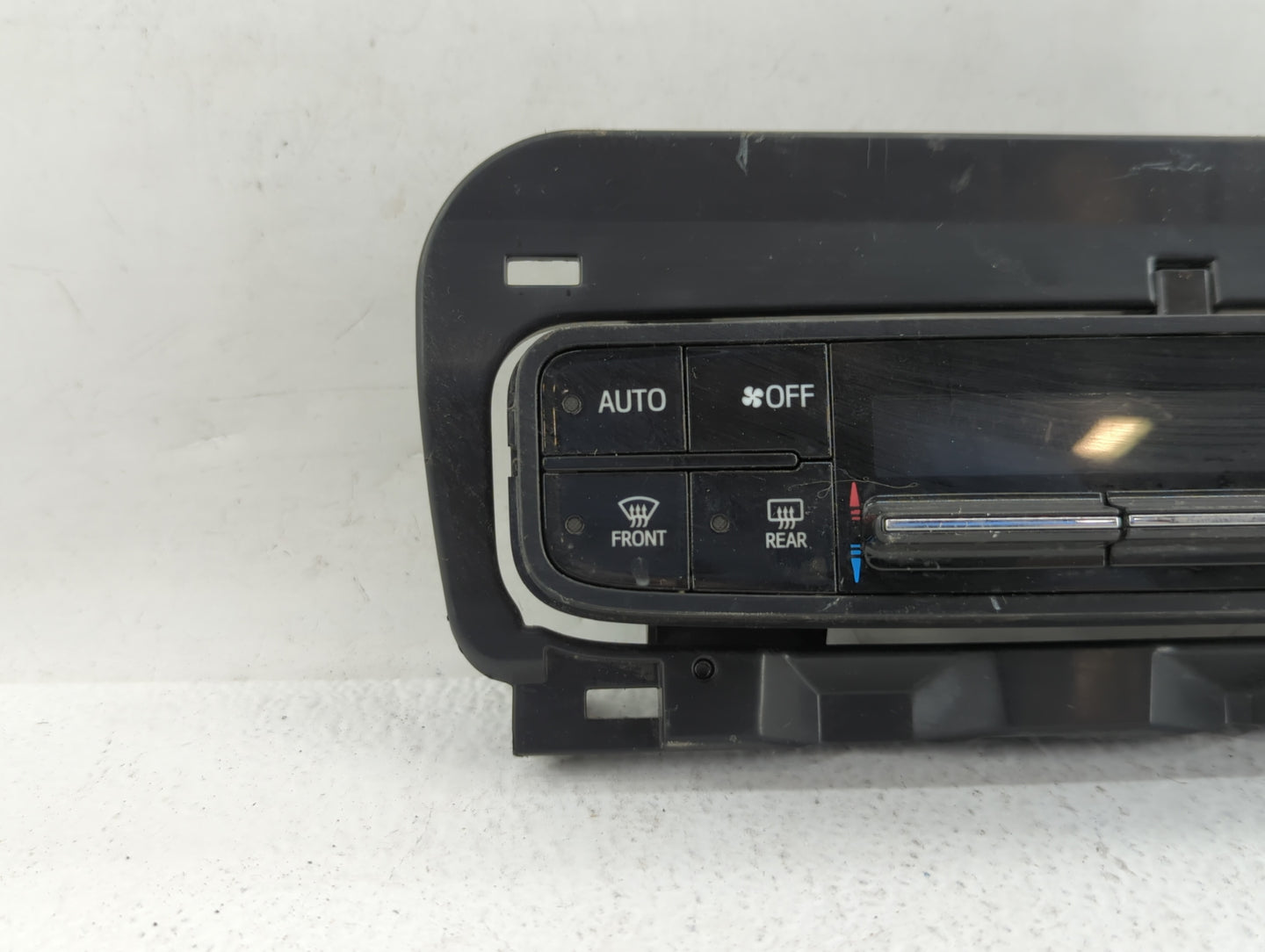 2017-2019 Toyota Corolla Climate Control Module Temperature AC/Heater Replacement P/N:55468-02060 75K114 Fits Fits 2017 2018