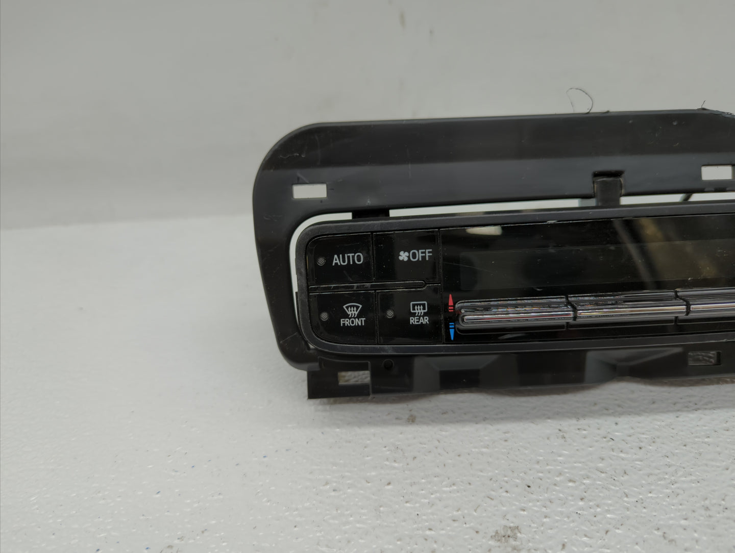 2017-2019 Toyota Corolla Climate Control Module Temperature AC/Heater Replacement P/N:55900-02A30 55468-02060 Fits OEM Used 