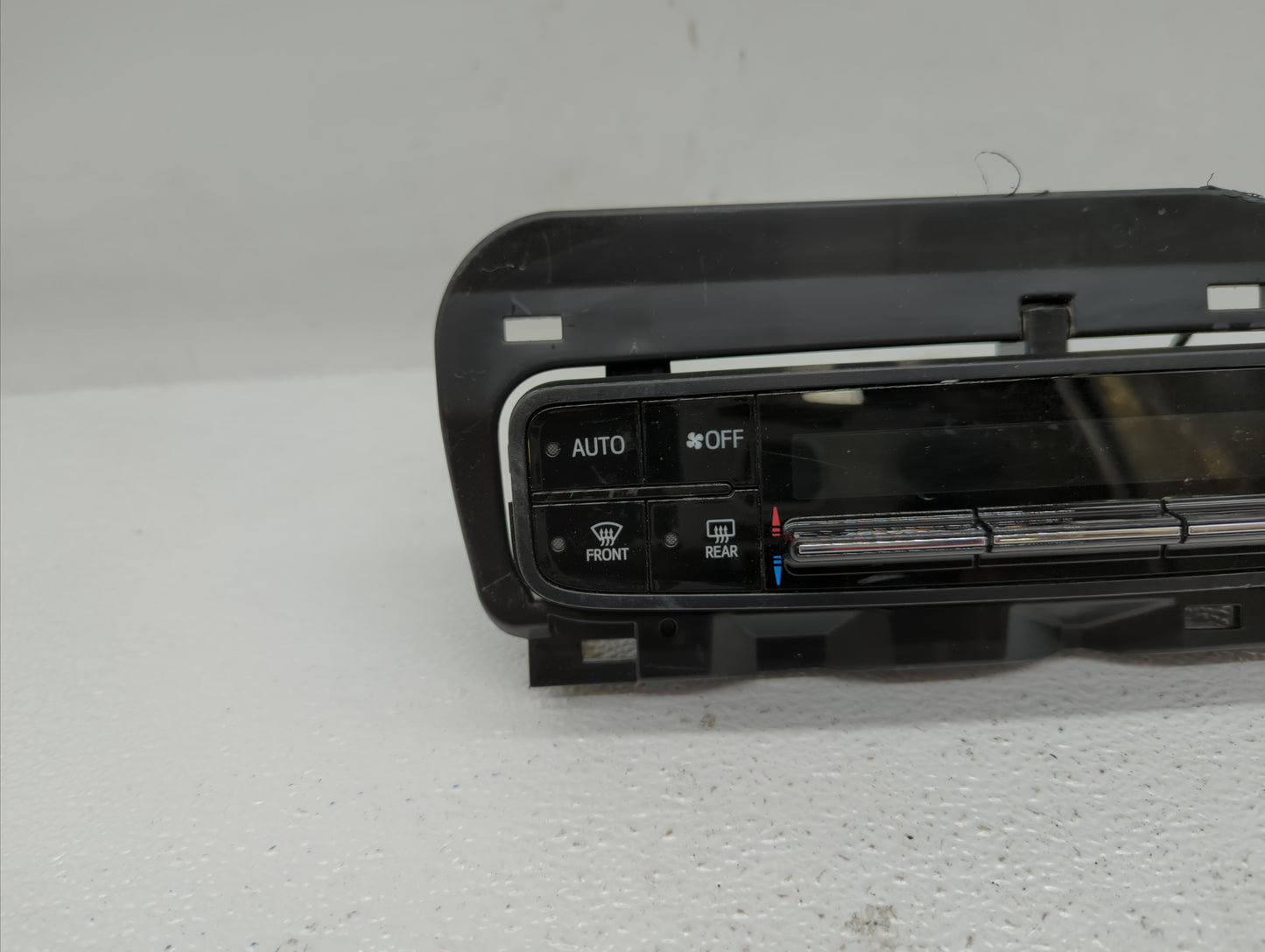 2017-2019 Toyota Corolla Climate Control Module Temperature AC/Heater Replacement P/N:55900-02A30 55468-02060 Fits OEM Used 