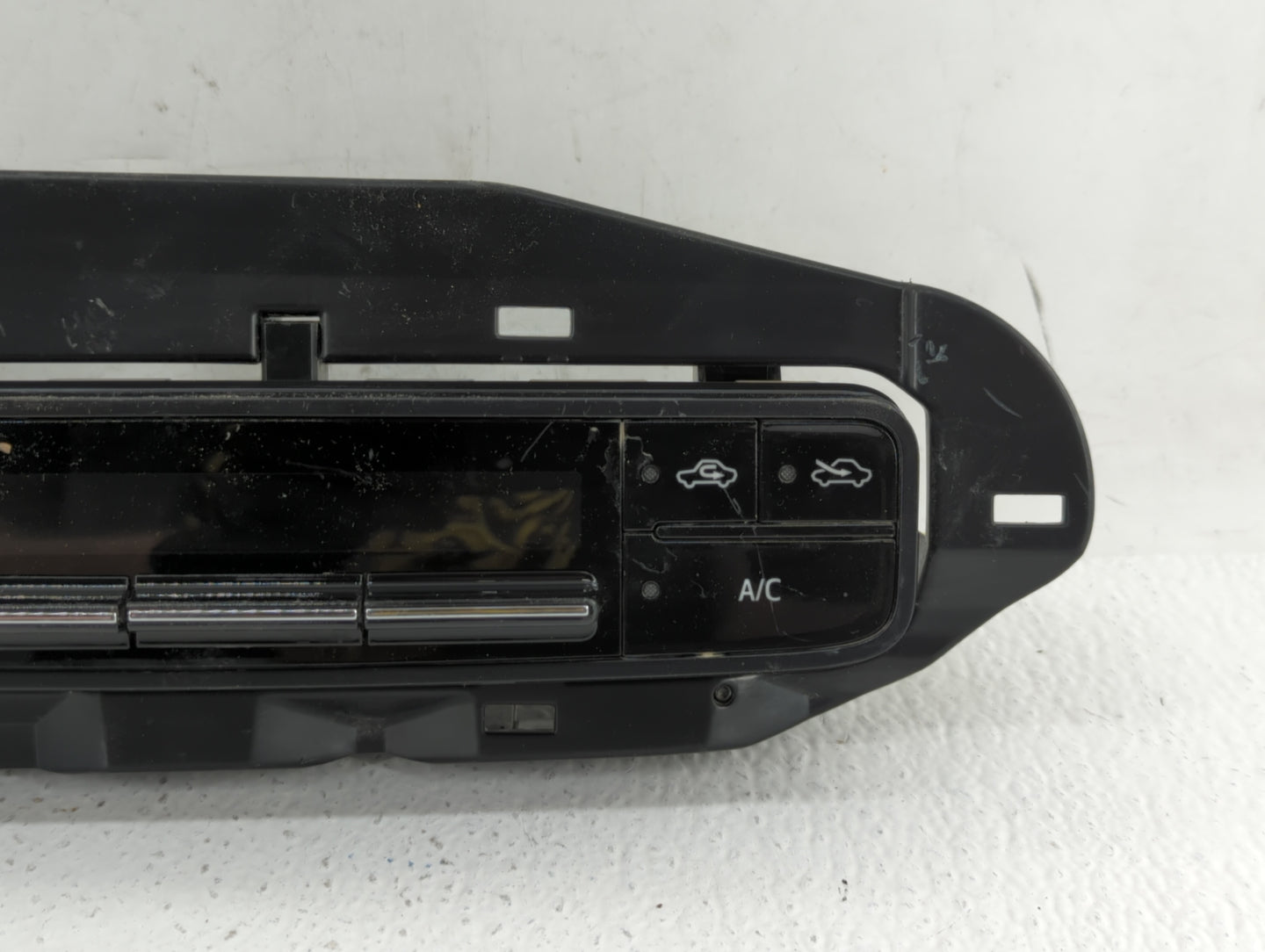 2017-2019 Toyota Corolla Climate Control Module Temperature AC/Heater Replacement P/N:55900-02A30 55468-02060 Fits OEM Used 