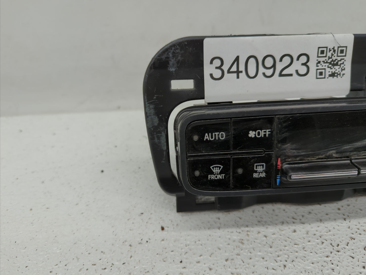 2017-2019 Toyota Corolla Climate Control Module Temperature AC/Heater Replacement P/N:55900-02A30 55468-02060 Fits OEM Used 