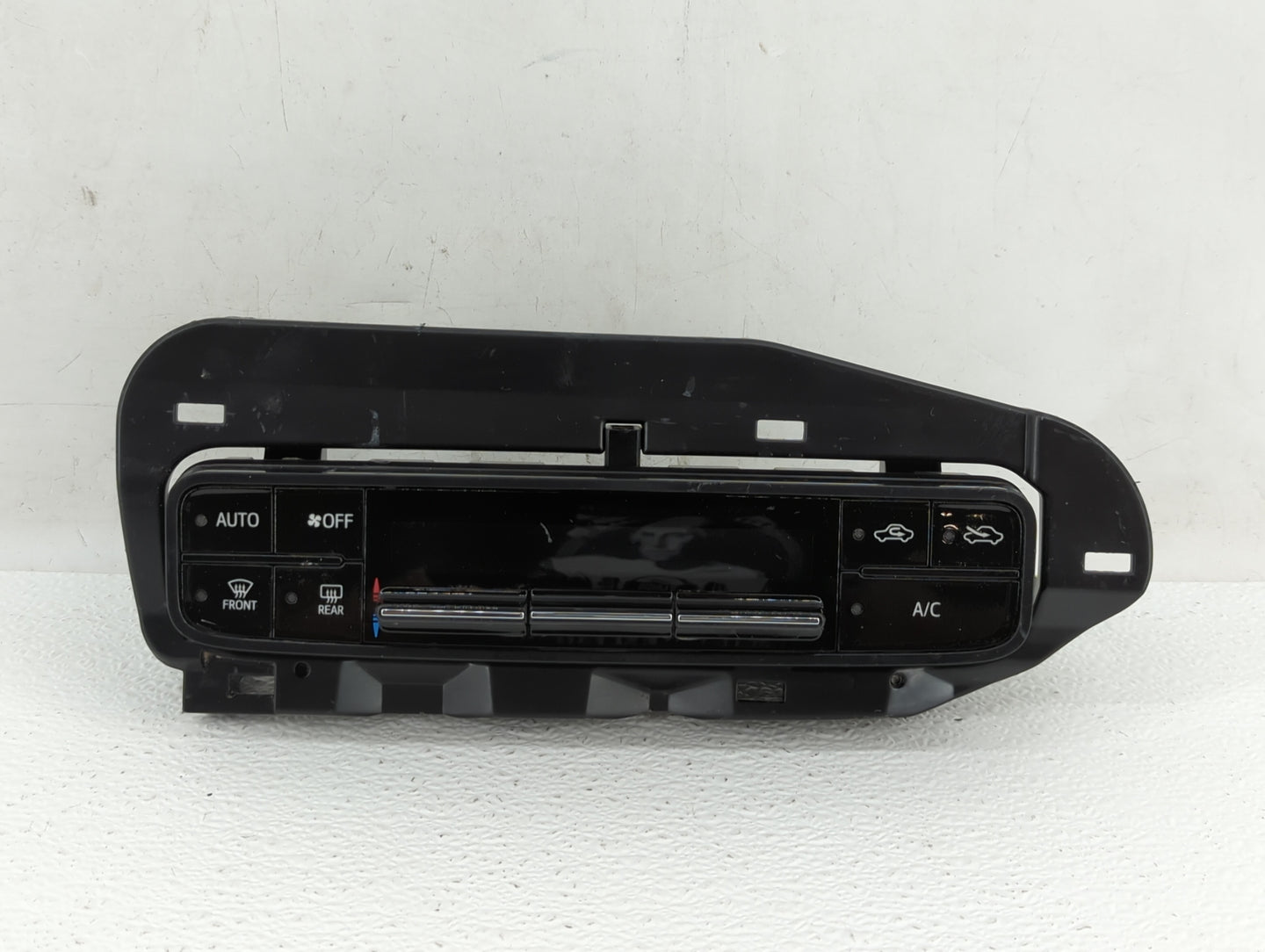 2019 Toyota Corolla Climate Control Module Temperature AC/Heater Replacement P/N:75K114 Fits Fits 2016 2017 2018 OEM Used Au