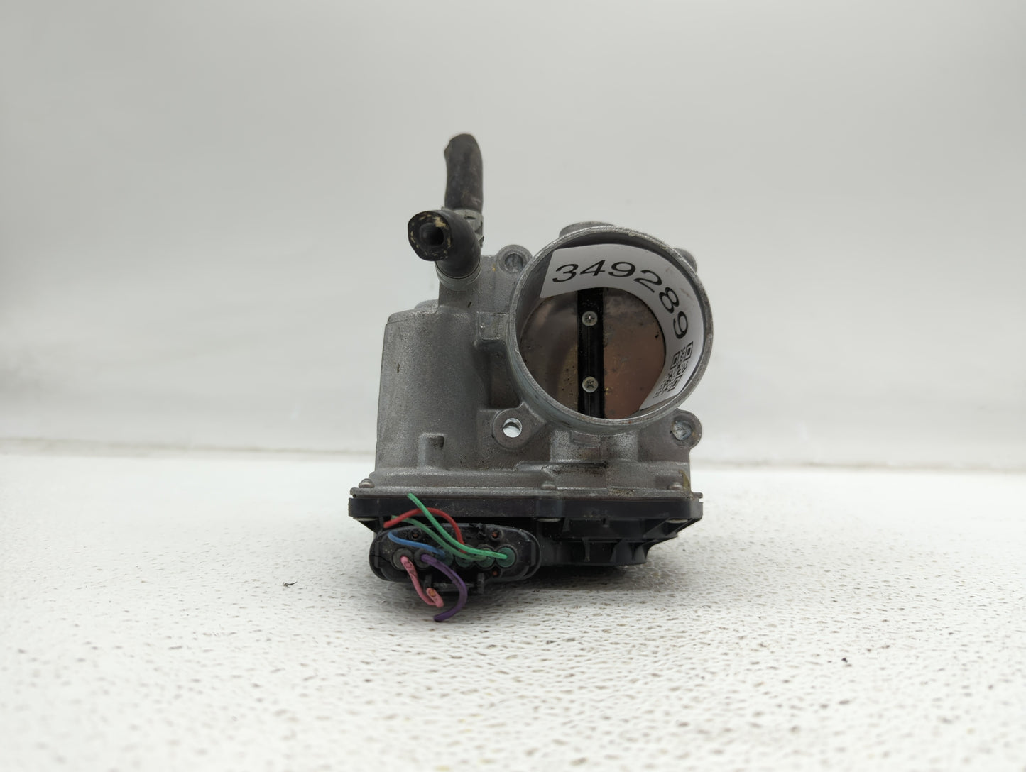2011-2018 Toyota Corolla Throttle Body P/N:22030-0T080 Fits Fits 2011 2012 2013 2014 2015 2016 2017 2018 OEM Used Auto Parts