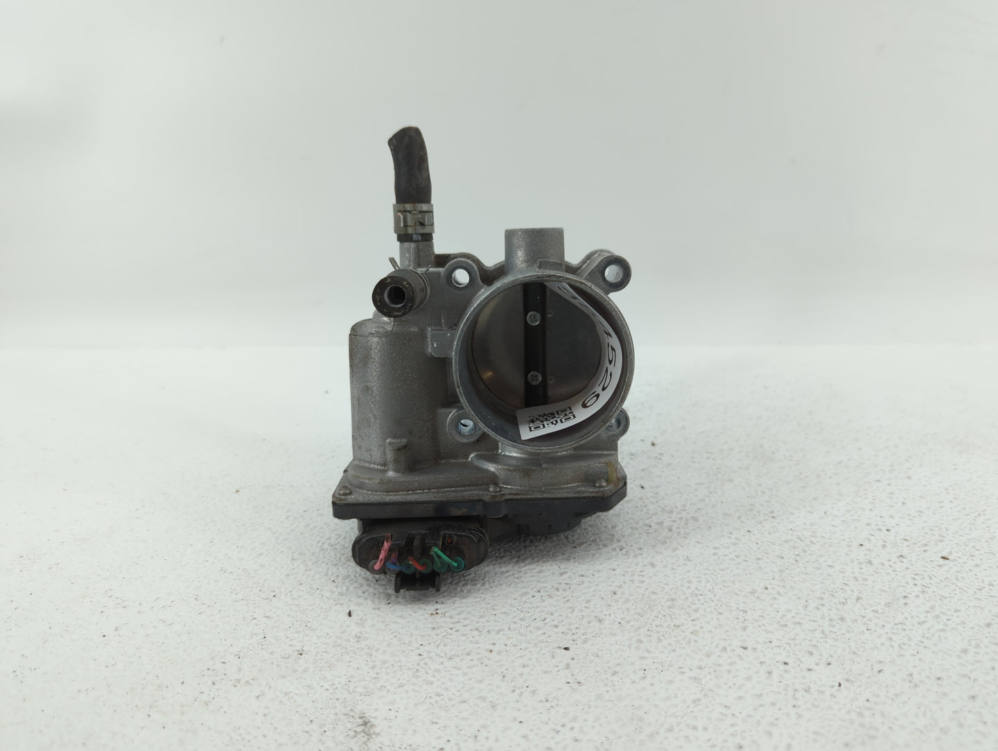 2011-2018 Toyota Corolla Throttle Body P/N:22030-0T080 Fits Fits 2011 2012 2013 2014 2015 2016 2017 2018 OEM Used Auto Parts
