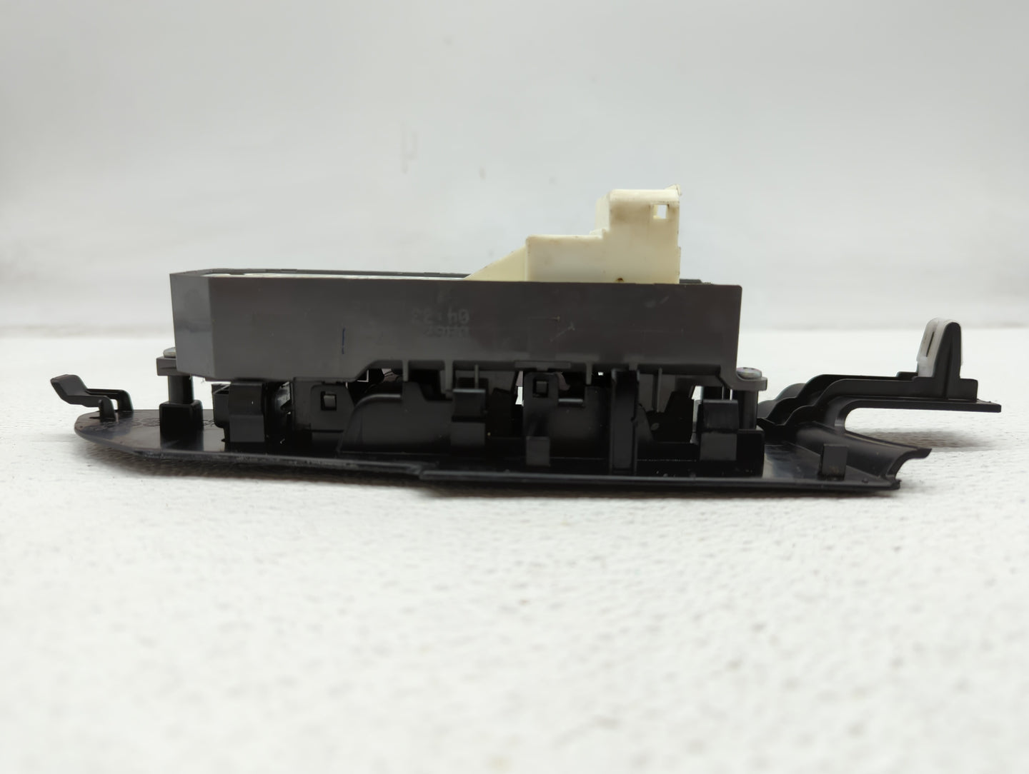 2014-2018 Toyota Corolla Master Power Window Switch Replacement Driver Side Left P/N:74232-02E70 4232-02E70 Fits OEM Used Au