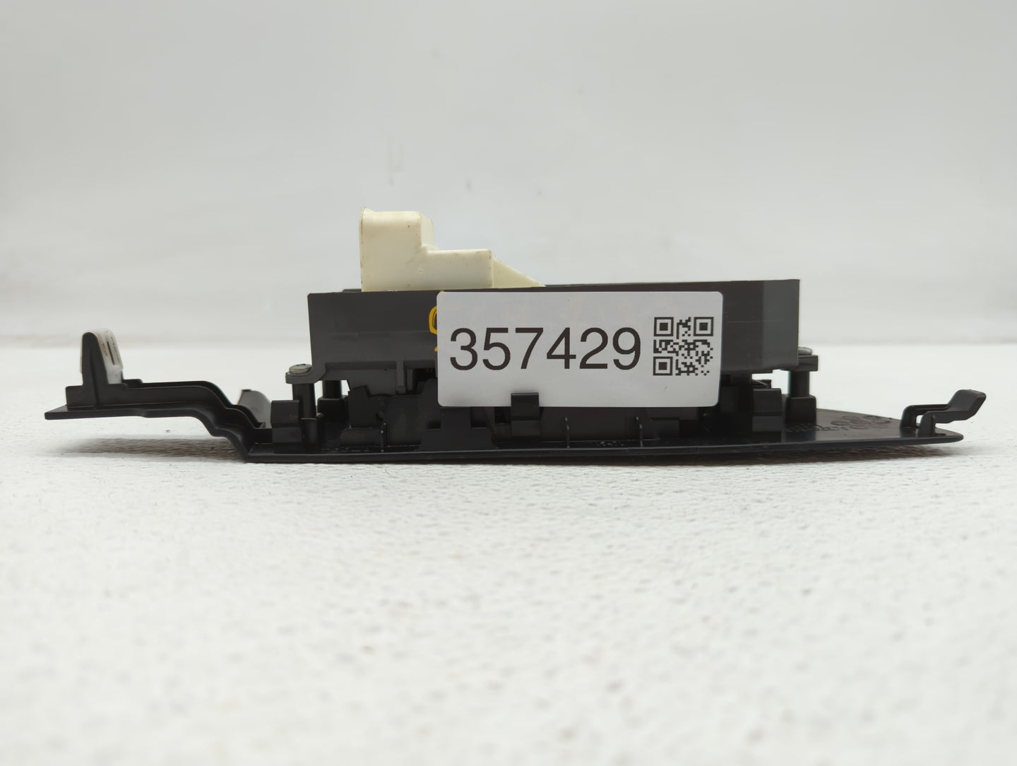 2014-2018 Toyota Corolla Master Power Window Switch Replacement Driver Side Left P/N:74232-02E70 4232-02E70 Fits OEM Used Au