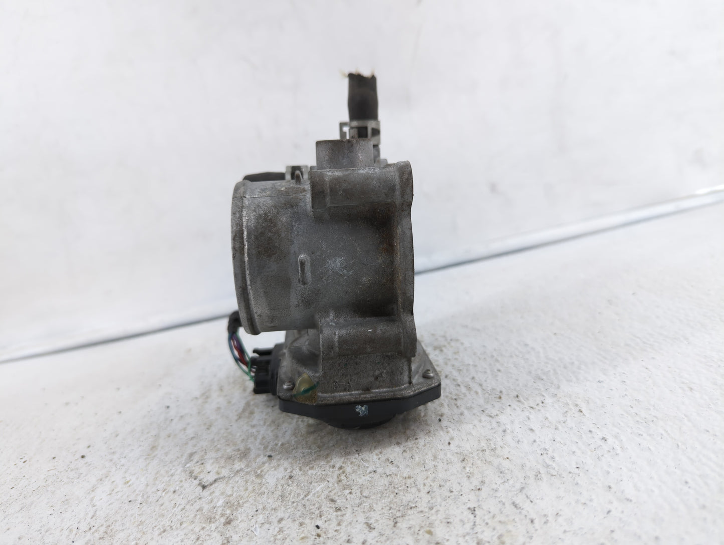 2011-2018 Toyota Corolla Throttle Body P/N:22030-0T080 Fits Fits 2011 2012 2013 2014 2015 2016 2017 2018 OEM Used Auto Parts