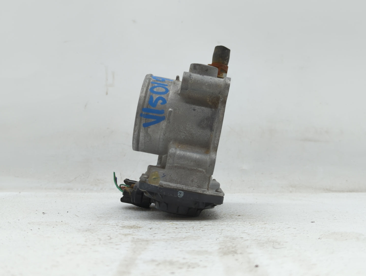 2011-2018 Toyota Corolla Throttle Body P/N:22030-0T080 Fits Fits 2011 2012 2013 2014 2015 2016 2017 2018 OEM Used Auto Parts