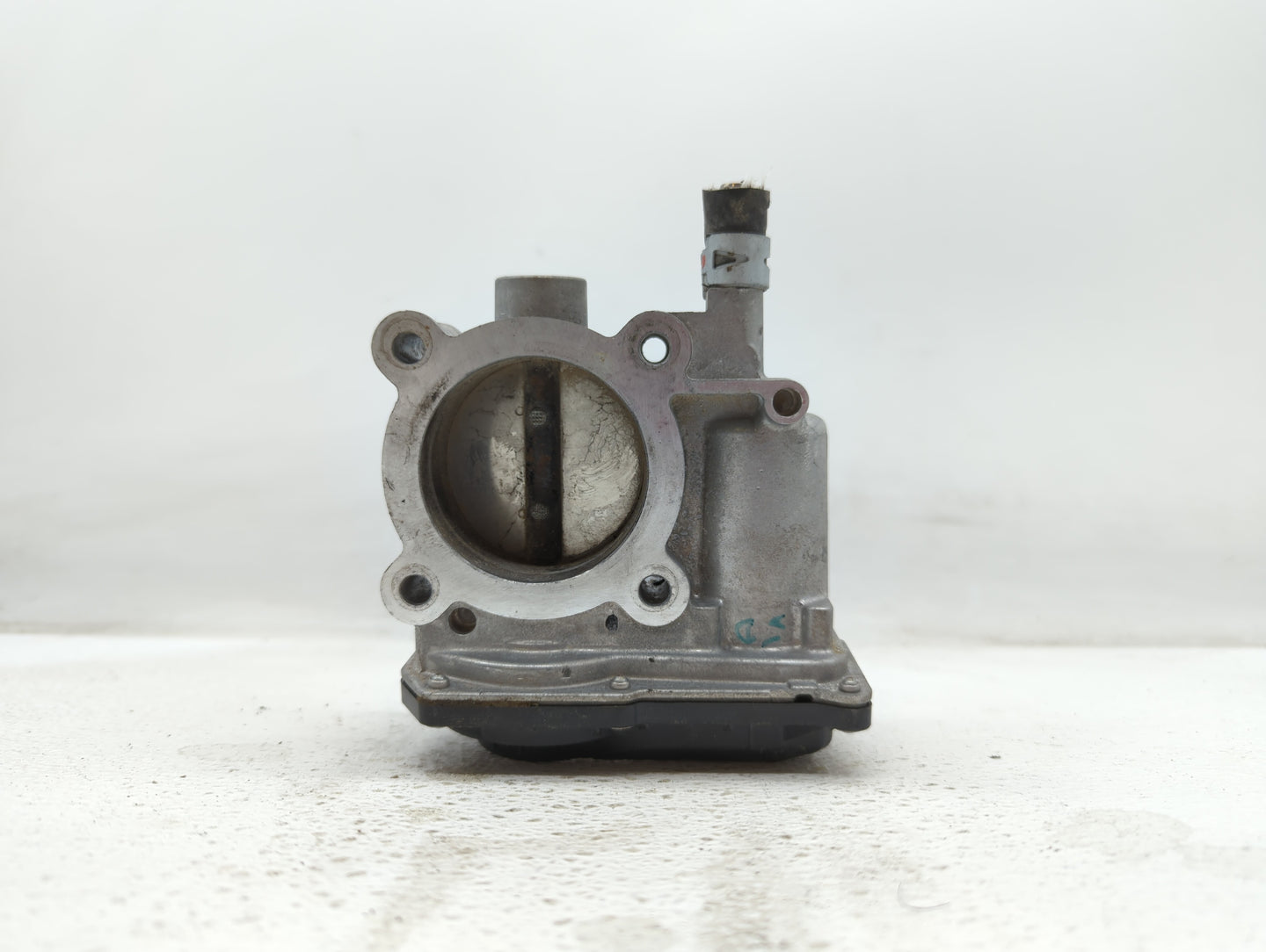 2011-2018 Toyota Corolla Throttle Body P/N:22030-0T080 Fits Fits 2011 2012 2013 2014 2015 2016 2017 2018 OEM Used Auto Parts