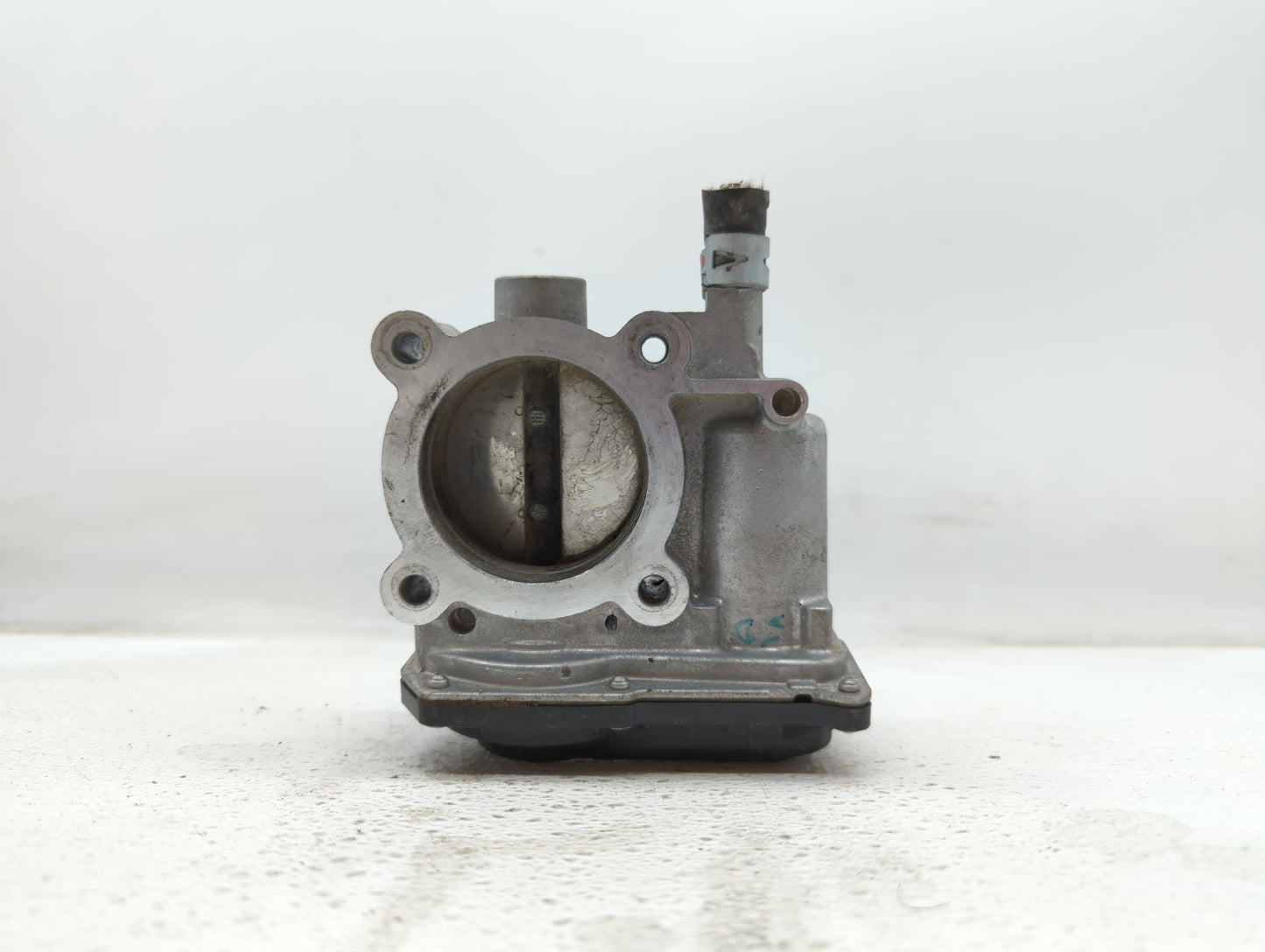 2011-2018 Toyota Corolla Throttle Body P/N:22030-0T080 Fits Fits 2011 2012 2013 2014 2015 2016 2017 2018 OEM Used Auto Parts