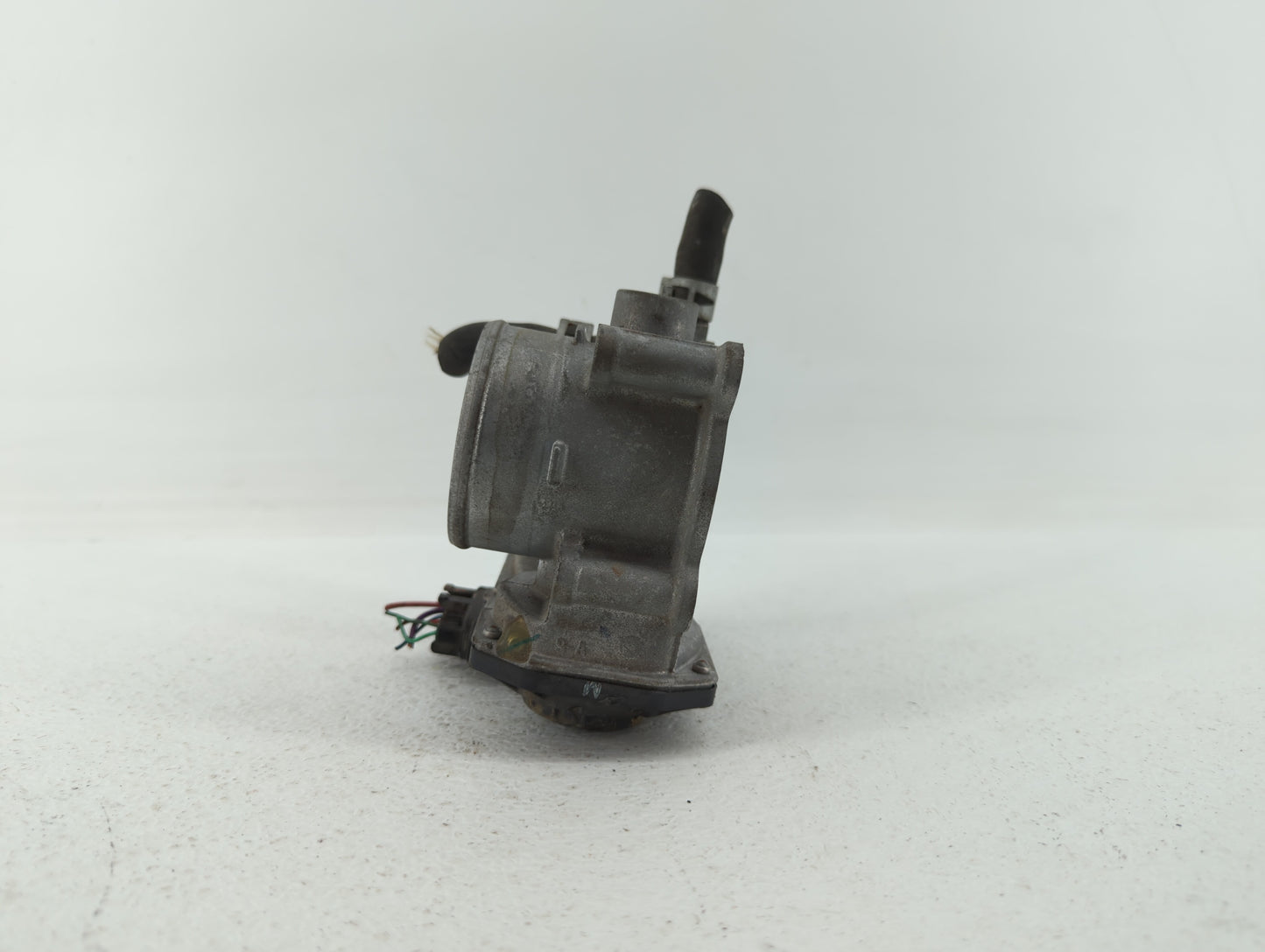 2011-2018 Toyota Corolla Throttle Body P/N:22030-0T080 Fits Fits 2011 2012 2013 2014 2015 2016 2017 2018 OEM Used Auto Parts