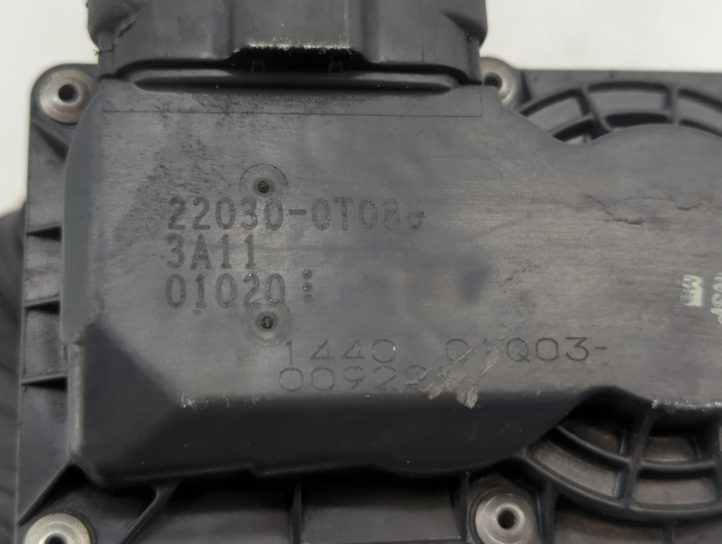 2011-2018 Toyota Corolla Throttle Body P/N:22030-0T080 Fits Fits 2011 2012 2013 2014 2015 2016 2017 2018 OEM Used Auto Parts