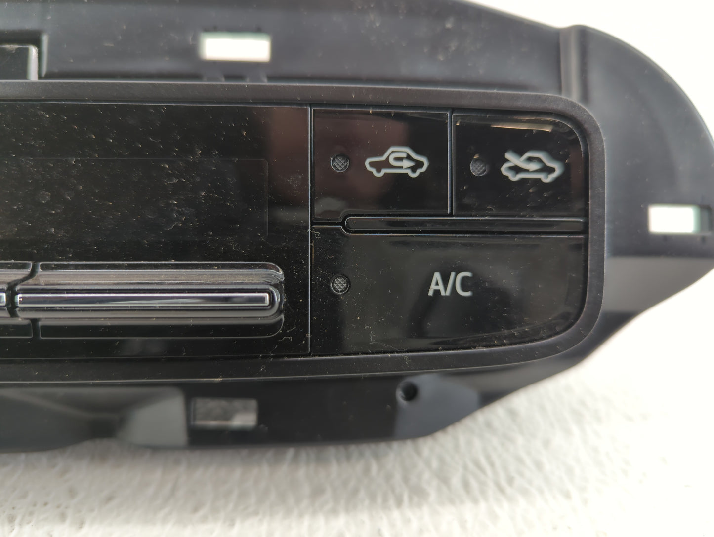 2017-2019 Toyota Corolla Climate Control Module Temperature AC/Heater Replacement P/N:75K114 Fits Fits 2017 2018 2019 OEM Us