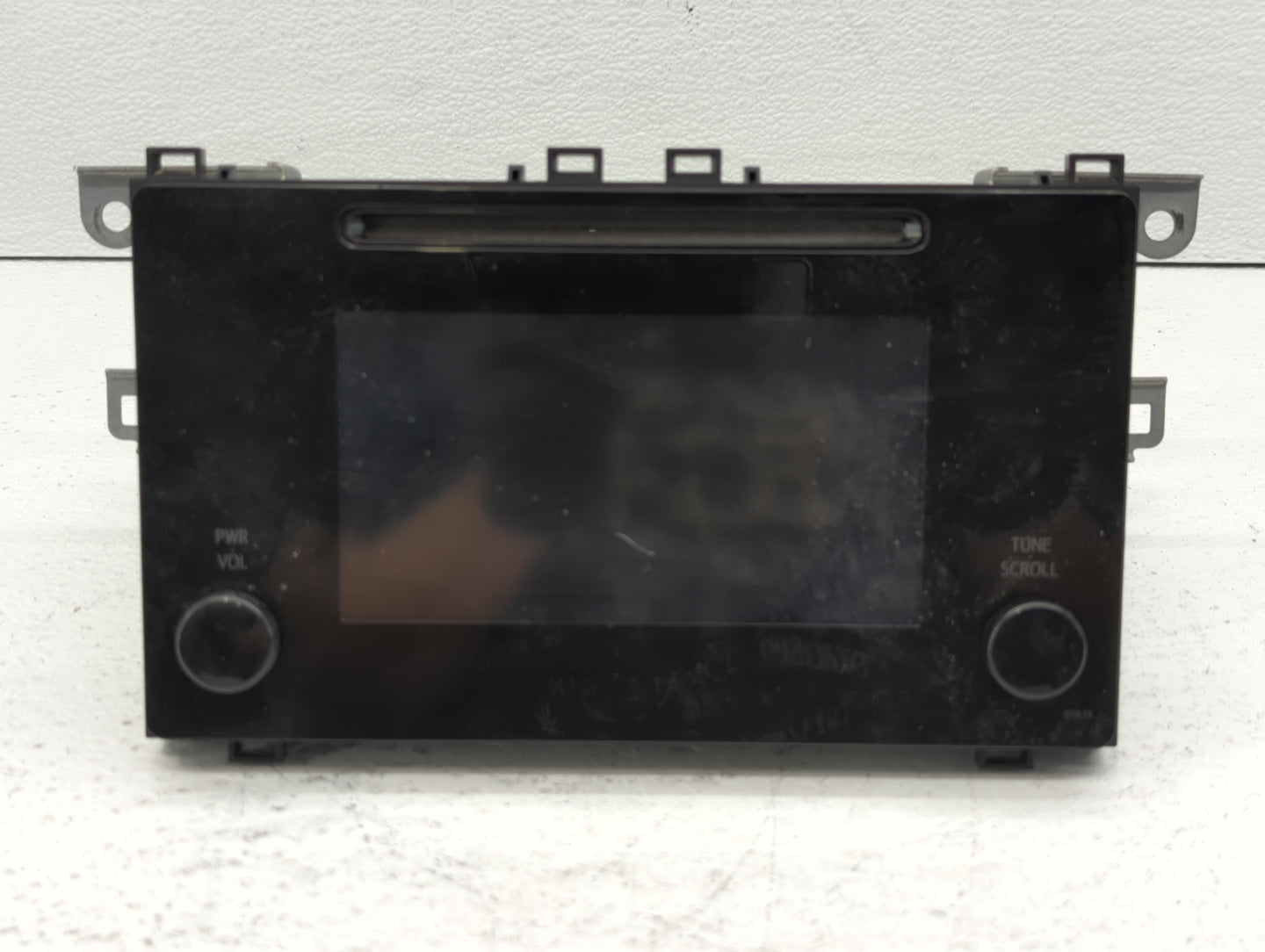 2019 Toyota Corolla Information Display Screen - Oemusedautoparts1.com
