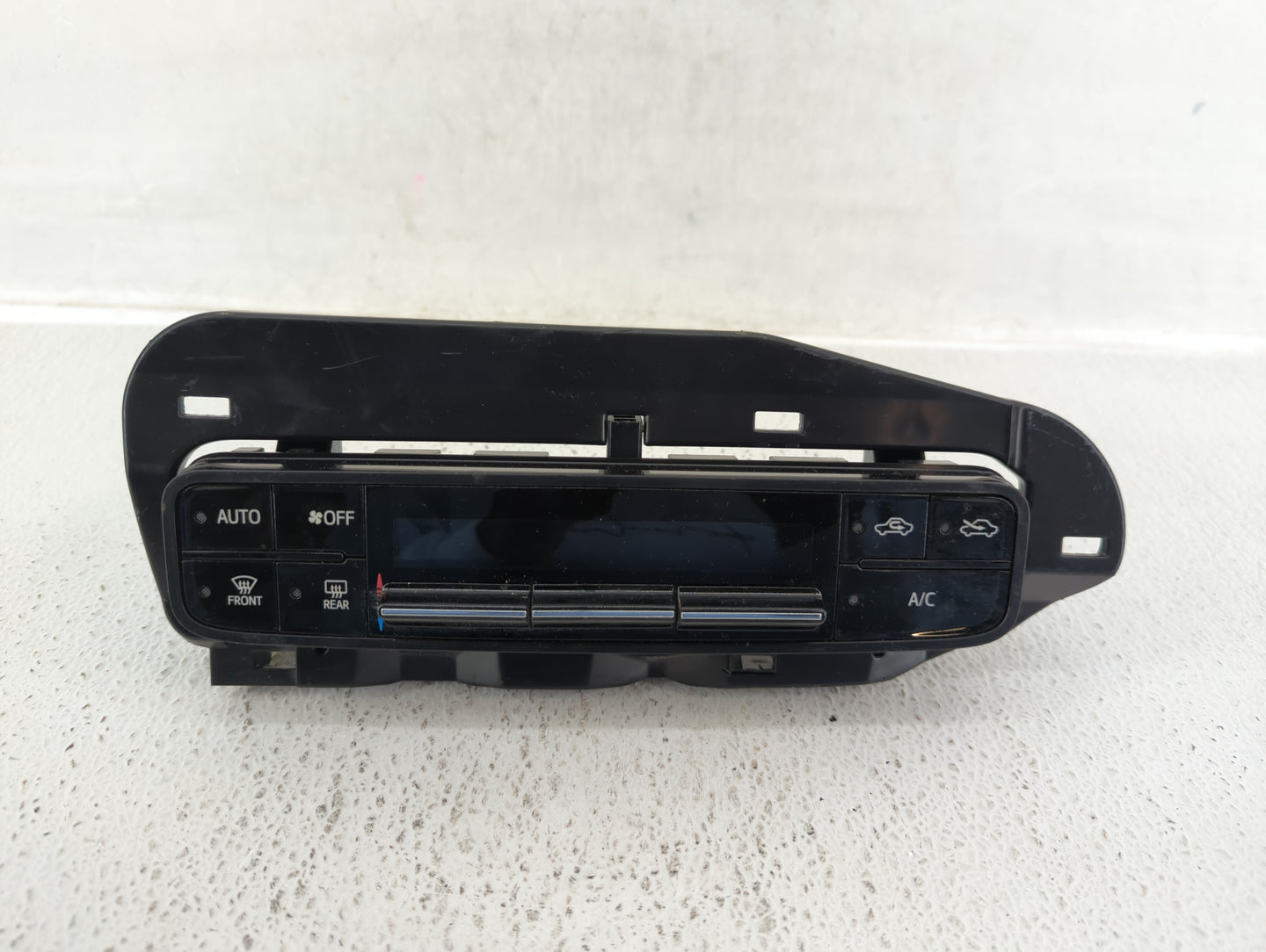 2017-2019 Toyota Corolla Climate Control Module Temperature AC/Heater Replacement P/N:55468-02060 75K114 Fits Fits 2017 2018