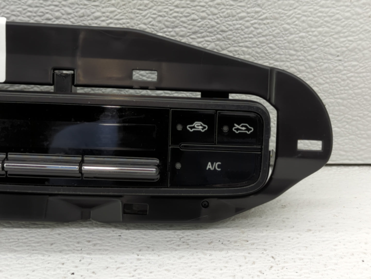 2017-2019 Toyota Corolla Climate Control Module Temperature AC/Heater Replacement P/N:75K114 Fits Fits 2017 2018 2019 OEM Us