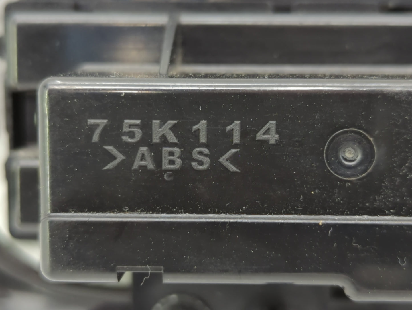 2017-2019 Toyota Corolla Climate Control Module Temperature AC/Heater Replacement P/N:75K114 Fits Fits 2017 2018 2019 OEM Us