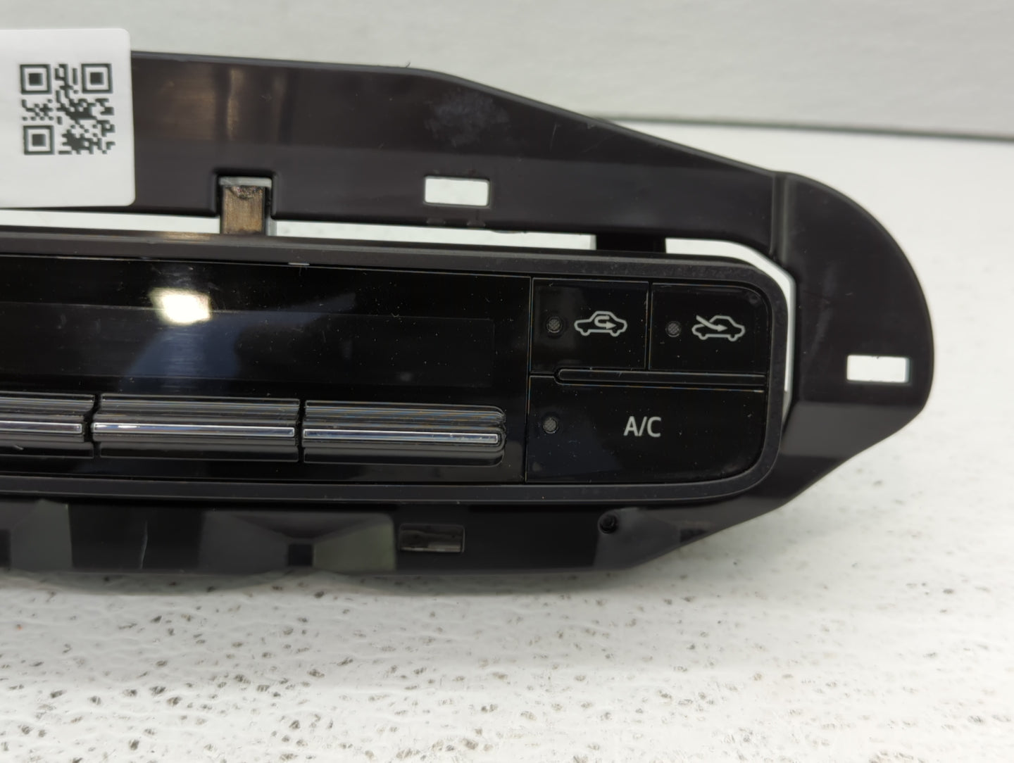 2017-2019 Toyota Corolla Climate Control Module Temperature AC/Heater Replacement P/N:75K114 Fits Fits 2017 2018 2019 OEM Us