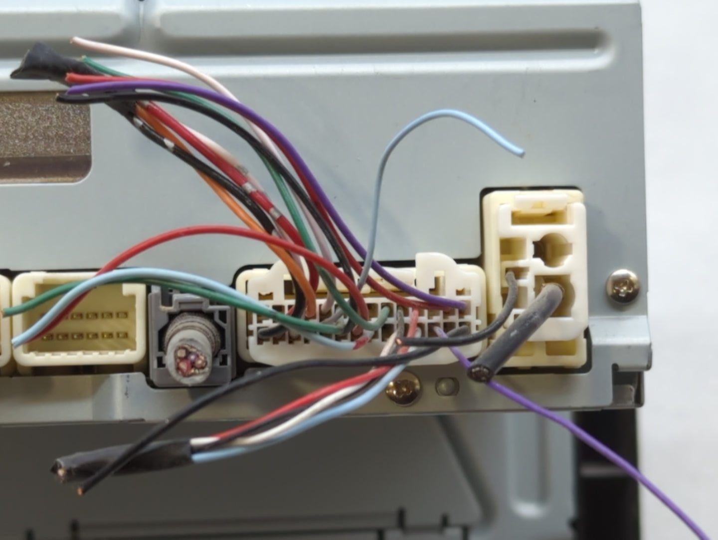 2017-2019 Toyota Corolla Am Fm Cd Player Radio Receiver - Oemusedautoparts1.com