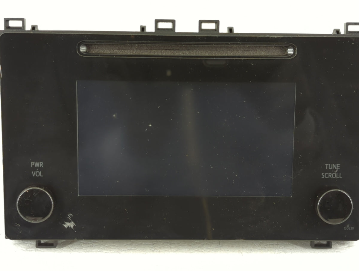 2017-2019 Toyota Corolla Am Fm Cd Player Radio Receiver 515807 - Oemusedautoparts1.com