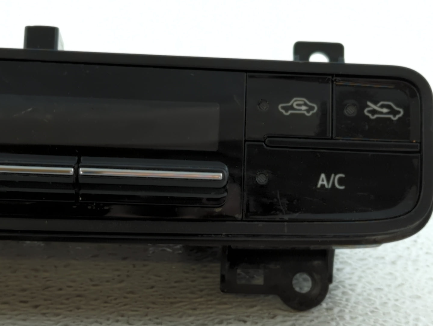 2017-2019 Toyota Corolla Climate Control Module Temperature AC/Heater Replacement P/N:75K114 Fits Fits 2017 2018 2019 OEM Us