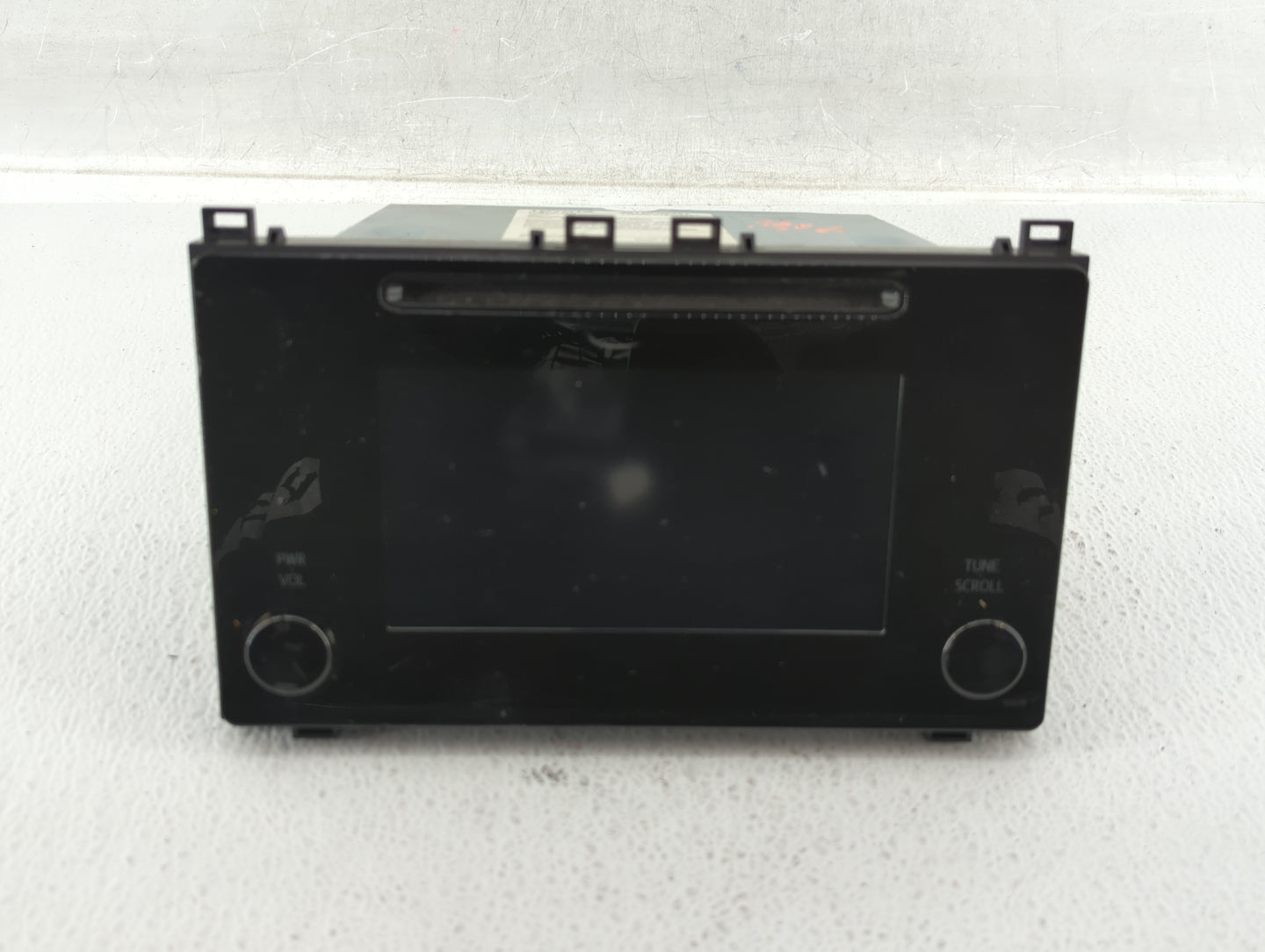 2017-2019 Toyota Corolla Am Fm Cd Player Radio Receiver - Oemusedautoparts1.com