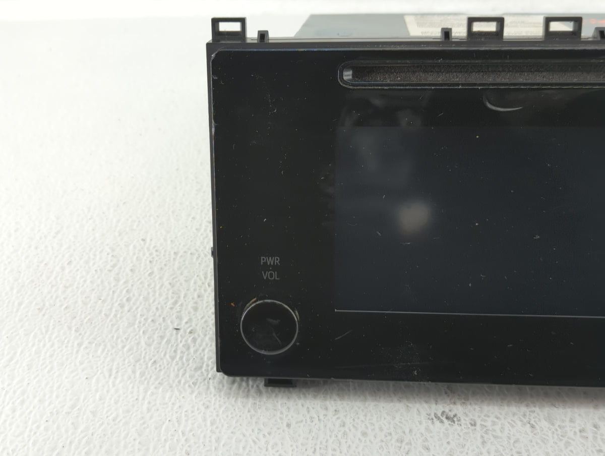 2017-2019 Toyota Corolla Am Fm Cd Player Radio Receiver 525882 - Oemusedautoparts1.com