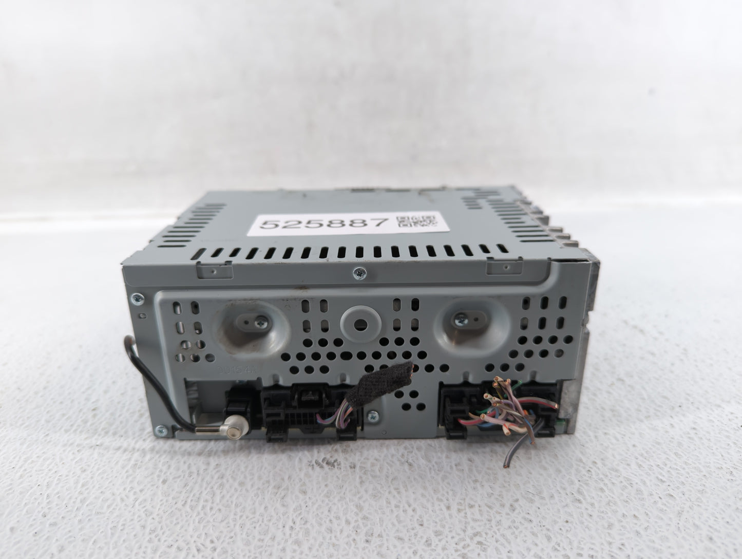 2017-2019 Toyota Corolla Am Fm Cd Player Radio Receiver - Oemusedautoparts1.com