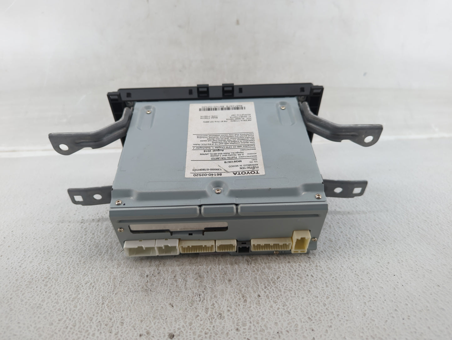 2017-2019 Toyota Corolla Am Fm Cd Player Radio Receiver - Oemusedautoparts1.com