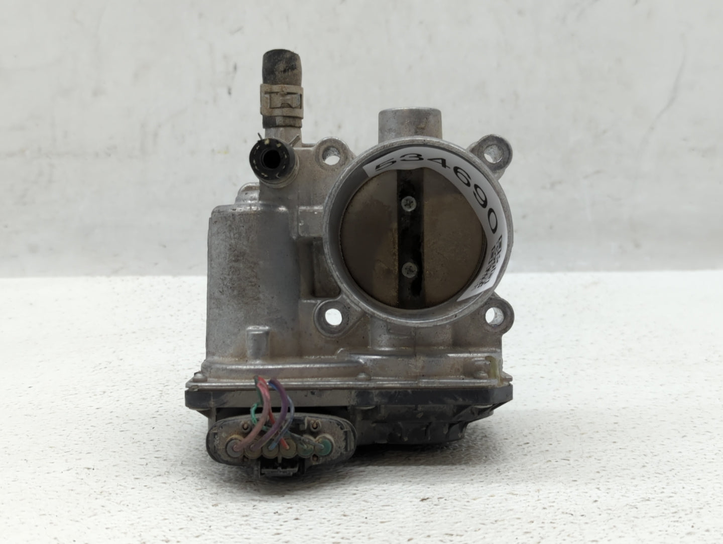 2011-2019 Toyota Corolla Throttle Body P/N:22030-0T080 Fits Fits 2011 2012 2013 2014 2015 2016 2017 2018 2019 OEM Used Auto 