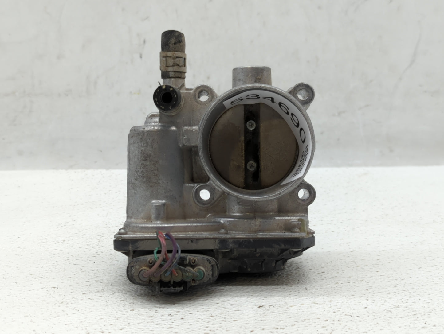 2011-2019 Toyota Corolla Throttle Body P/N:22030-0T080 Fits Fits 2011 2012 2013 2014 2015 2016 2017 2018 2019 OEM Used Auto 