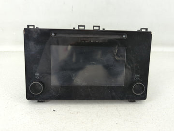 2017-2019 Toyota Corolla Am Fm Cd Player Radio Receiver - Oemusedautoparts1.com