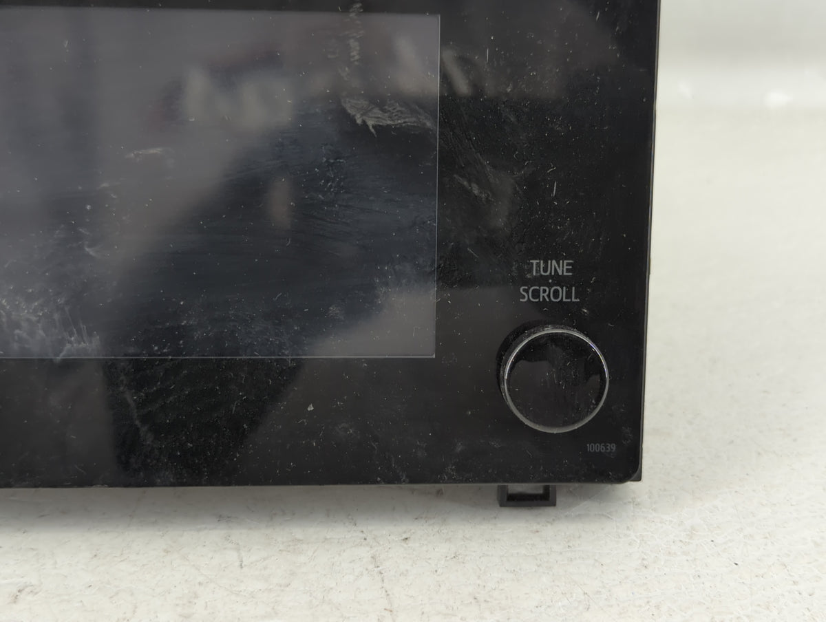 2017-2019 Toyota Corolla Am Fm Cd Player Radio Receiver 558819 - Oemusedautoparts1.com