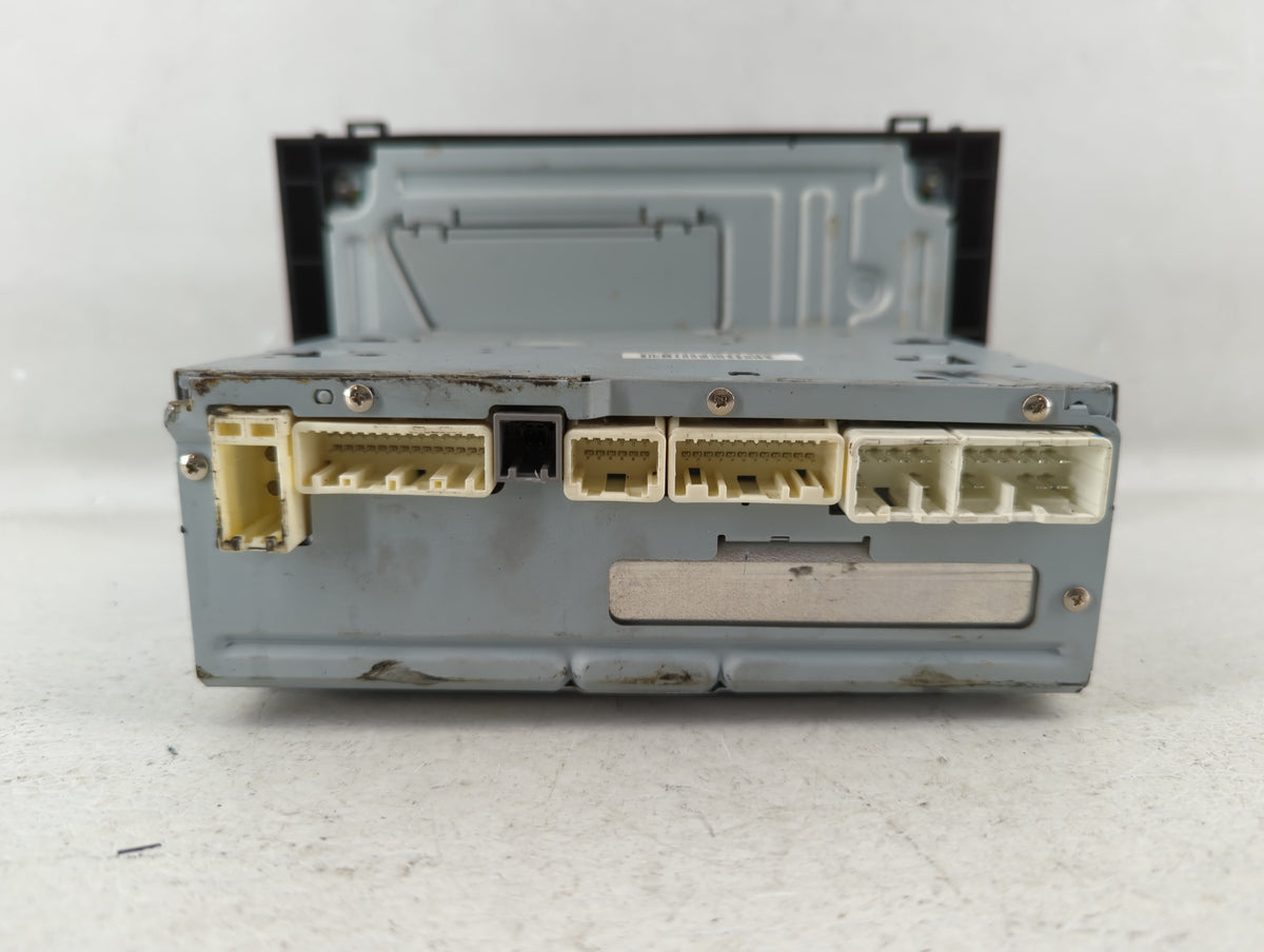 2017-2019 Toyota Corolla Am Fm Cd Player Radio Receiver 558819 - Oemusedautoparts1.com