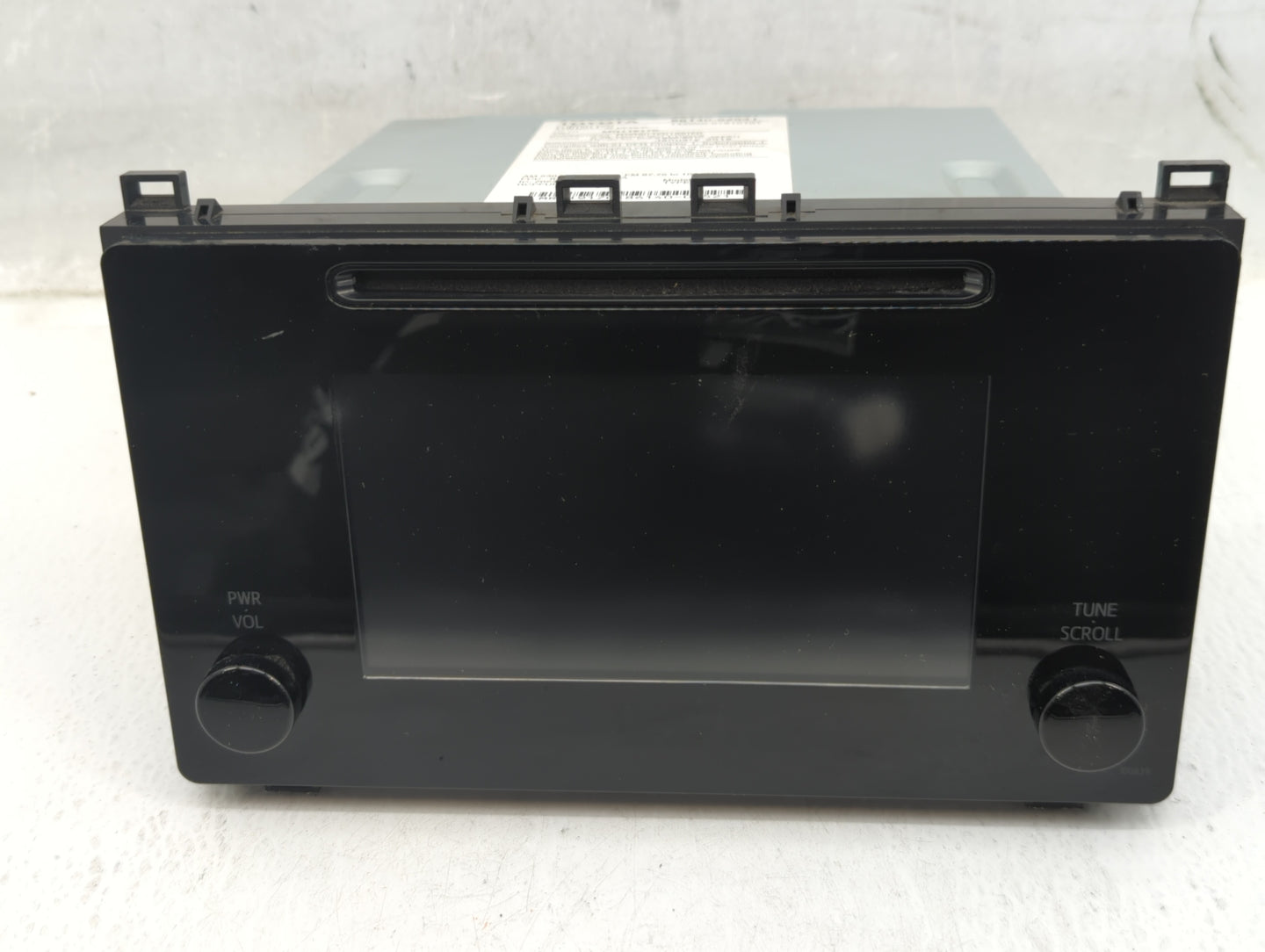 2017-2019 Toyota Corolla Am Fm Cd Player Radio Receiver - Oemusedautoparts1.com