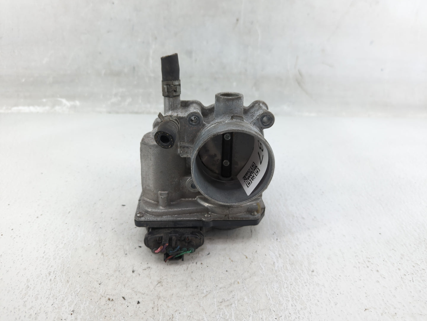 2011-2019 Toyota Corolla Throttle Body P/N:22030-0T080 Fits Fits 2011 2012 2013 2014 2015 2016 2017 2018 2019 OEM Used Auto 