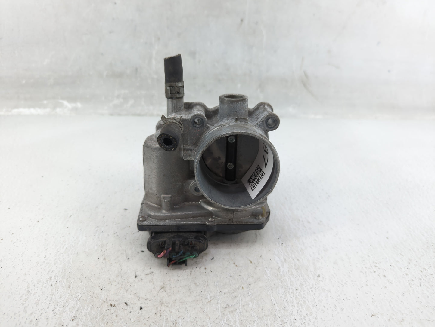 2011-2019 Toyota Corolla Throttle Body P/N:22030-0T080 Fits Fits 2011 2012 2013 2014 2015 2016 2017 2018 2019 OEM Used Auto 