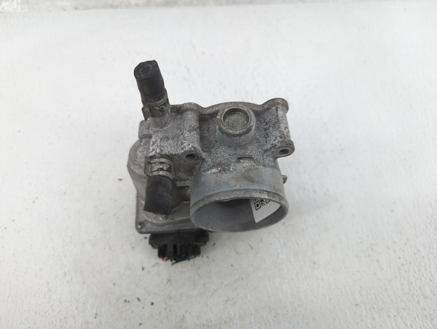 2011-2019 Toyota Corolla Throttle Body P/N:22030-0T080 Fits Fits 2011 2012 2013 2014 2015 2016 2017 2018 2019 OEM Used Auto 