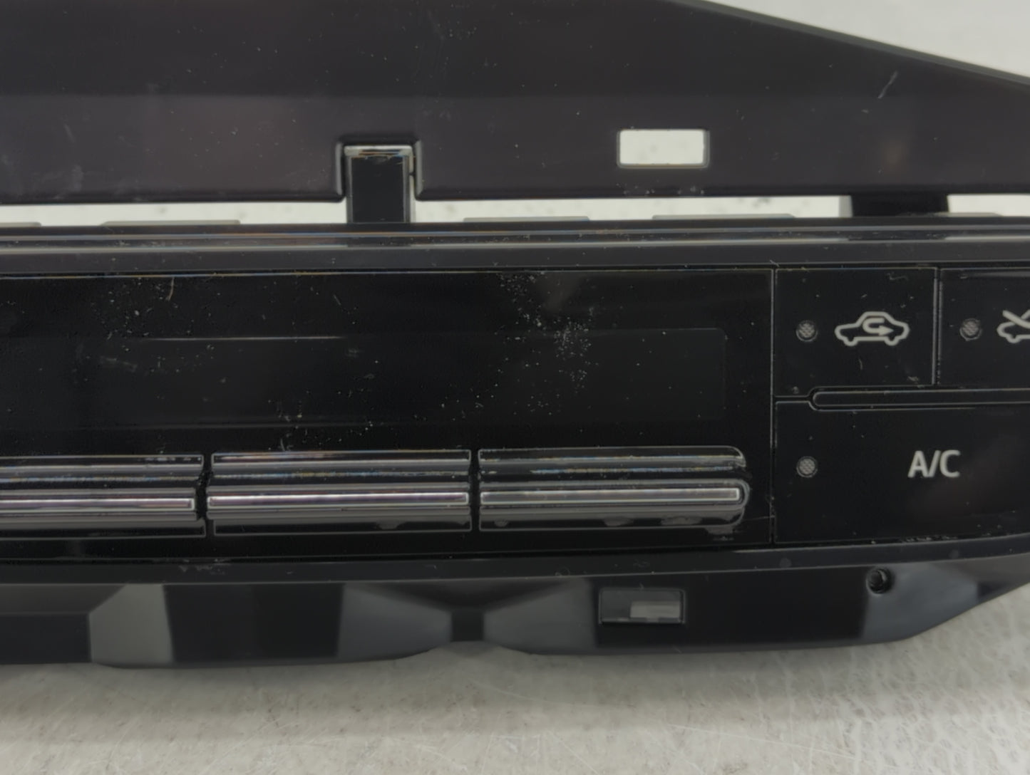 2017-2019 Toyota Corolla Climate Control Module Temperature AC/Heater Replacement P/N:55468-02060 Fits Fits 2017 2018 2019 O