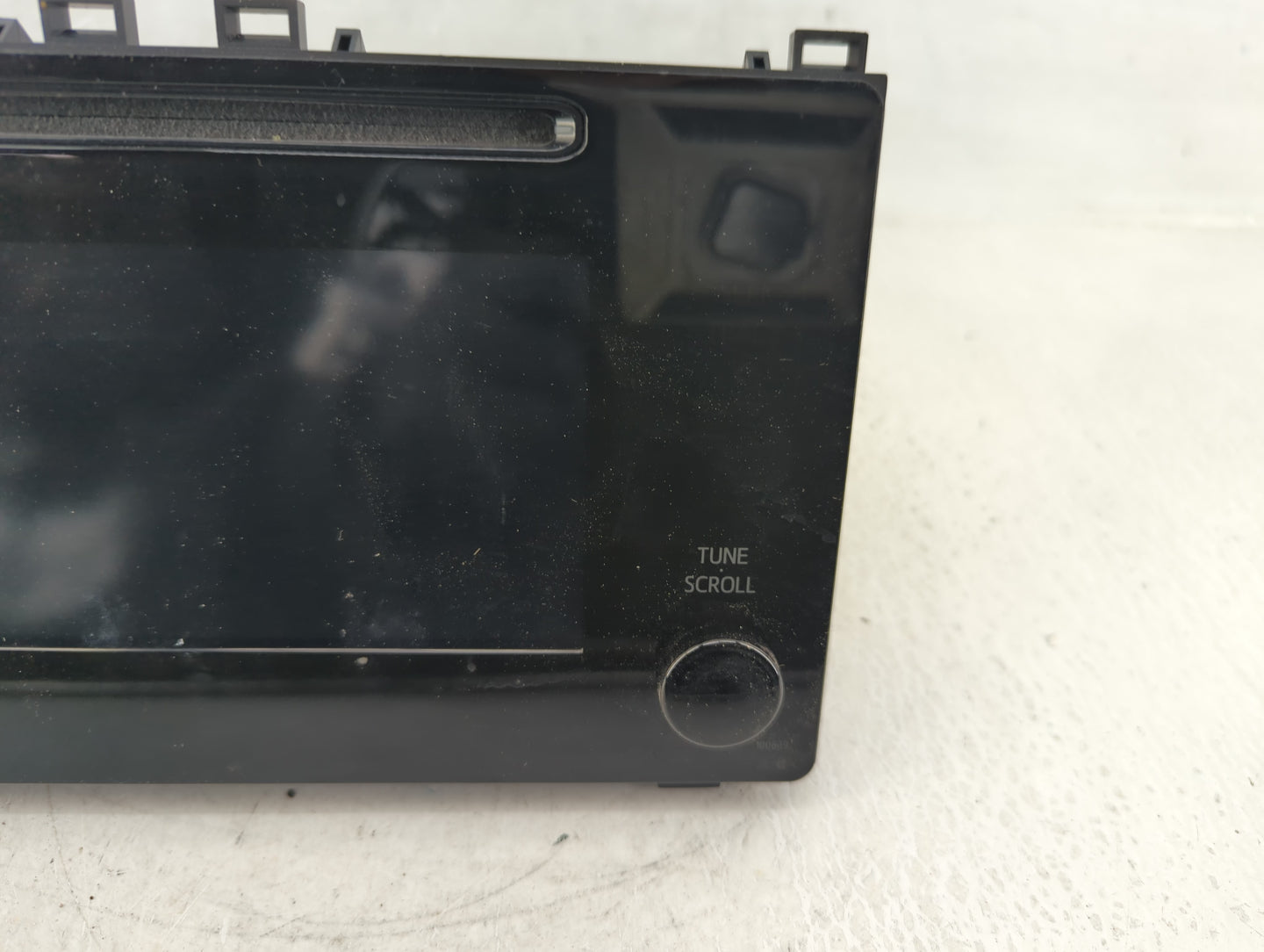 2017-2019 Toyota Corolla Radio AM FM Cd Player Receiver Replacement P/N:86140-02521 86140-02520 Fits Fits 2017 2018 2019 OEM